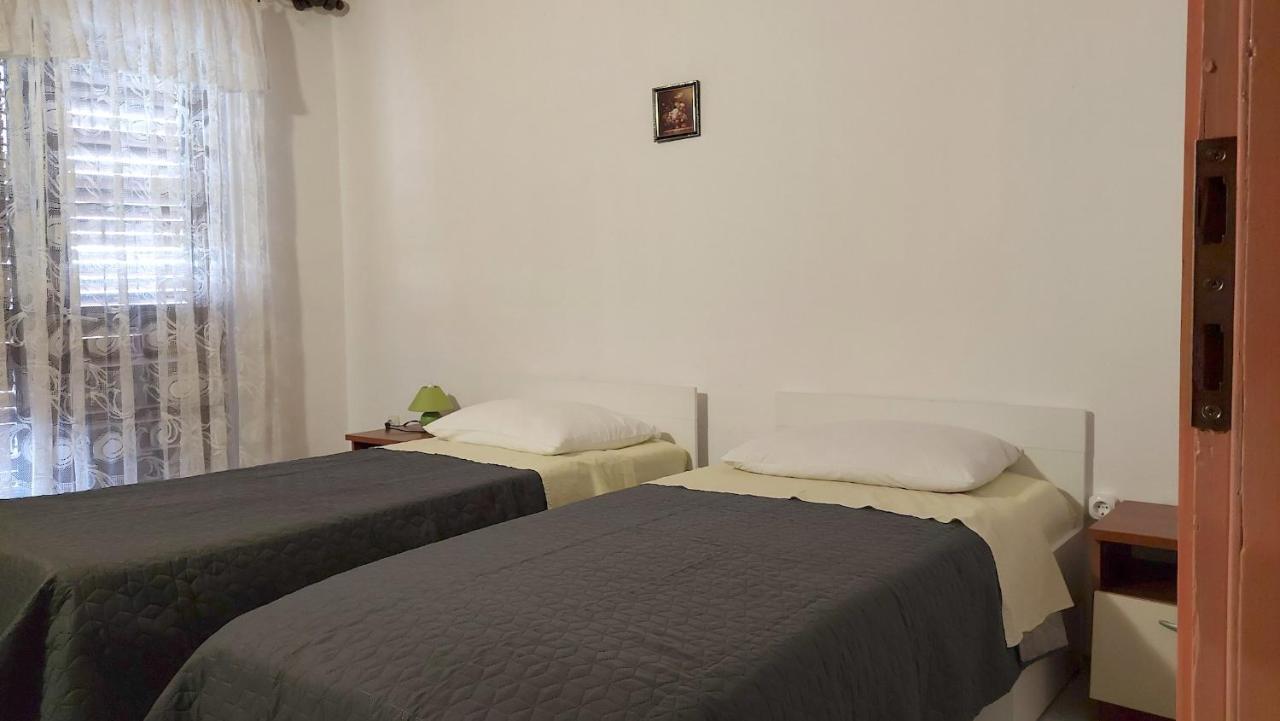 Nar Apartment Mrljane Exteriér fotografie