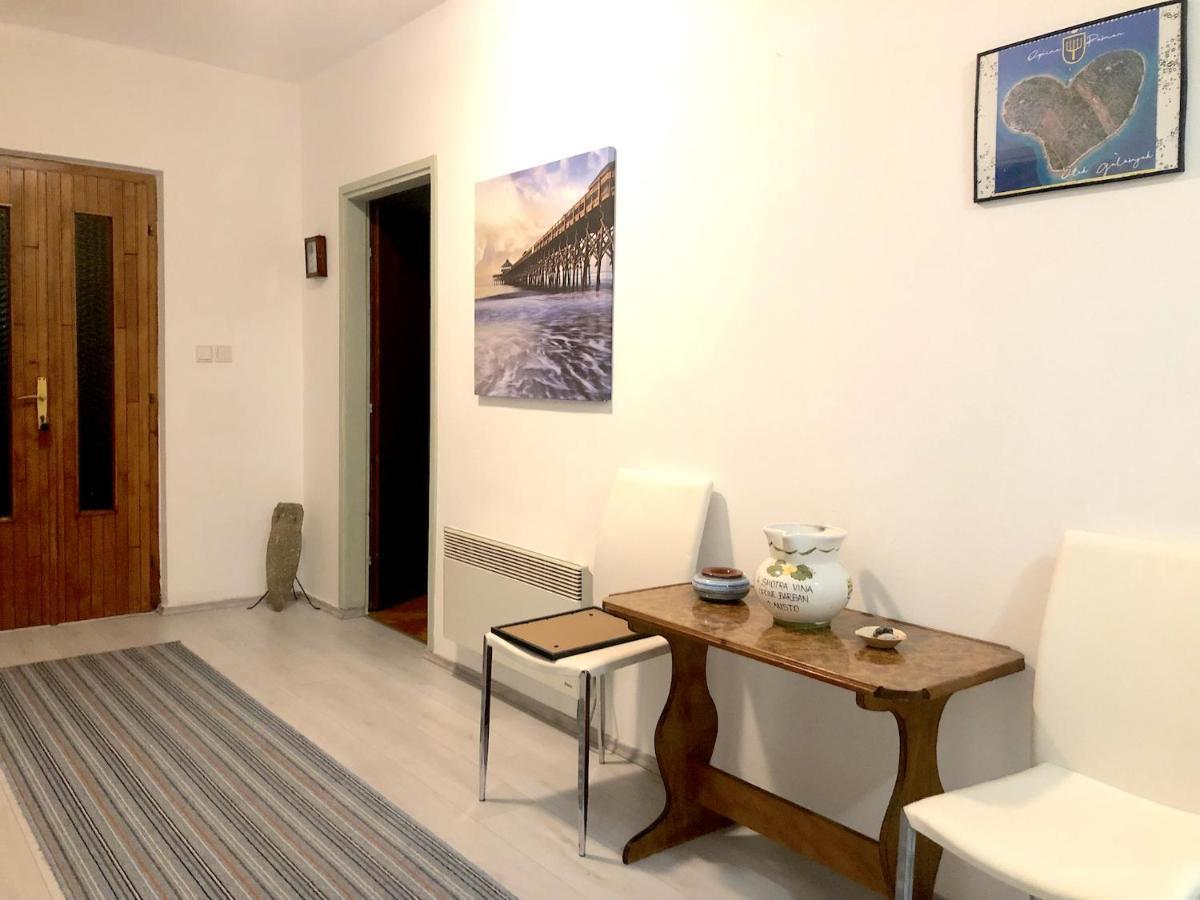 Nar Apartment Mrljane Exteriér fotografie
