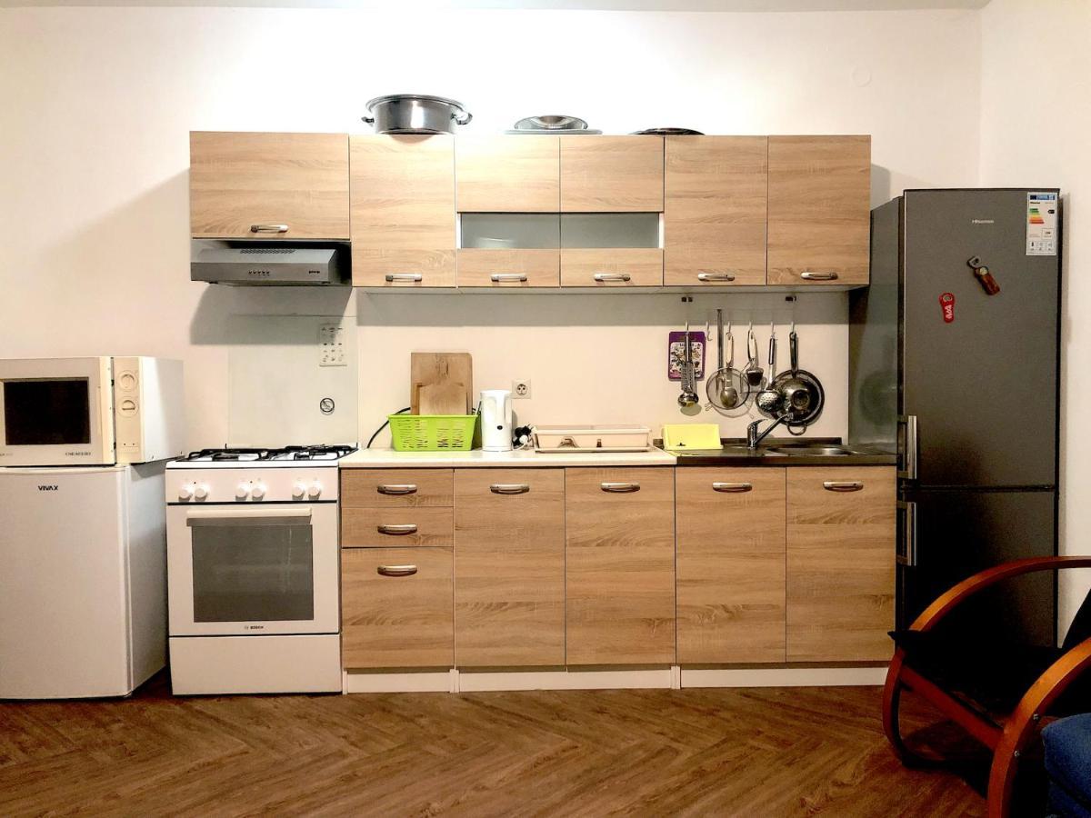 Nar Apartment Mrljane Exteriér fotografie